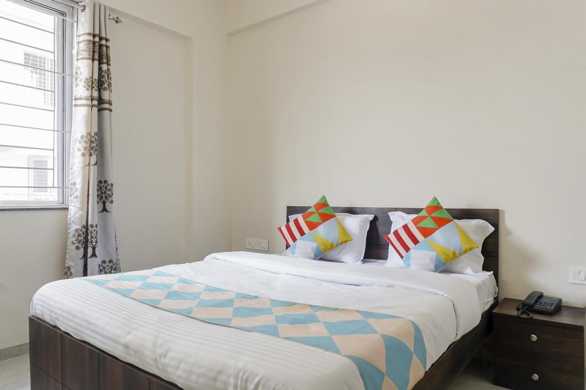 Hotel O Home Elegant Prime Ville Chinchvad Екстер'єр фото